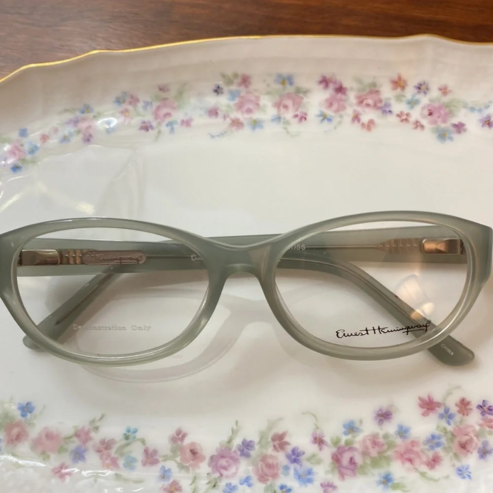 New EARNEST HEMINGWAY Eyewear Frames